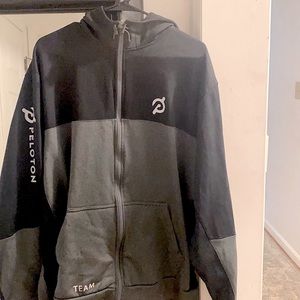 Peloton xxl team logo hoodie